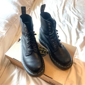Dr Martens — 1460 Pascal Bex Boots in Black, USW size 6